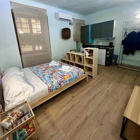 Apartman Gramsci 139 *